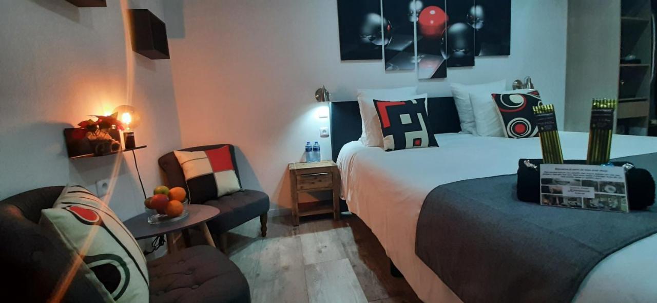 Kassanos "La Garenne" Bed & Breakfast Privas Bagian luar foto