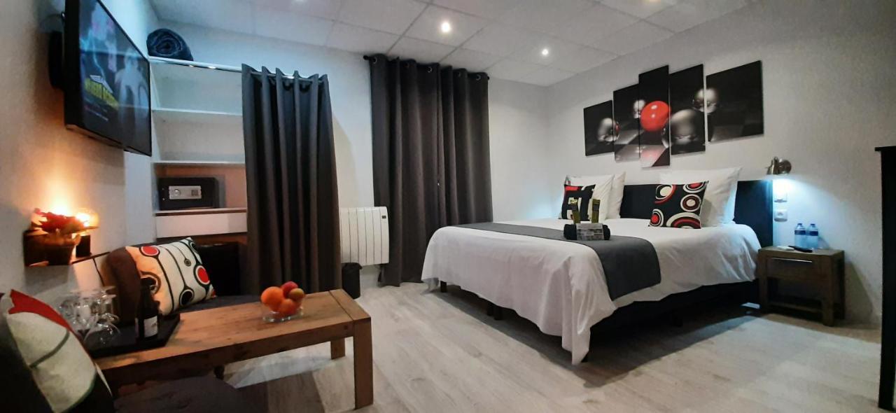 Kassanos "La Garenne" Bed & Breakfast Privas Bagian luar foto
