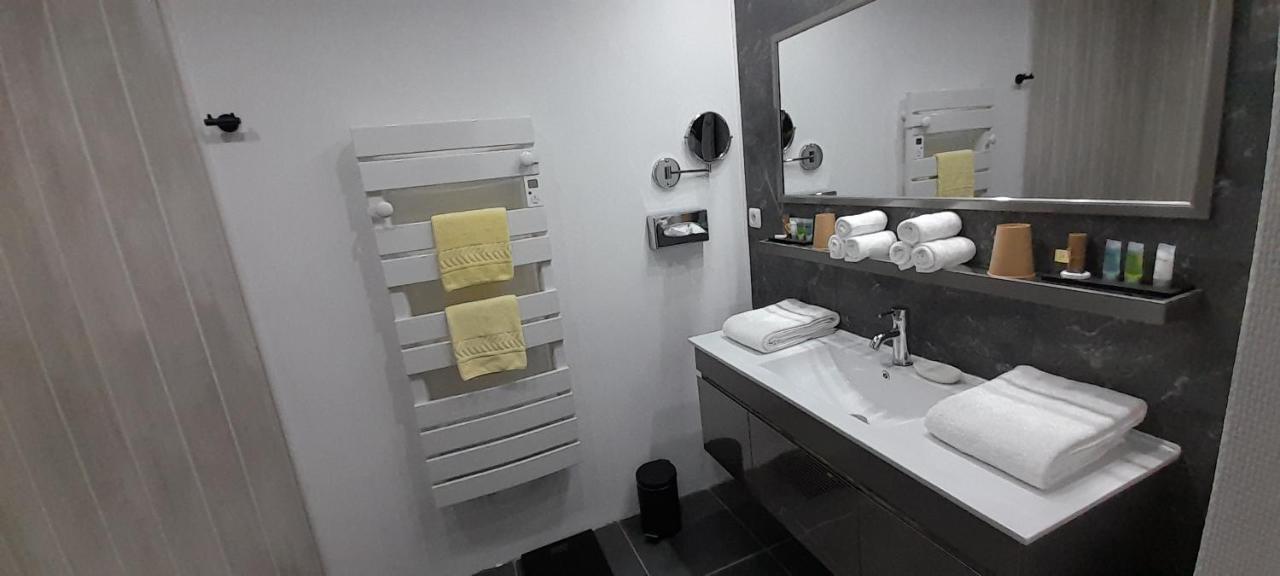 Kassanos "La Garenne" Bed & Breakfast Privas Bagian luar foto