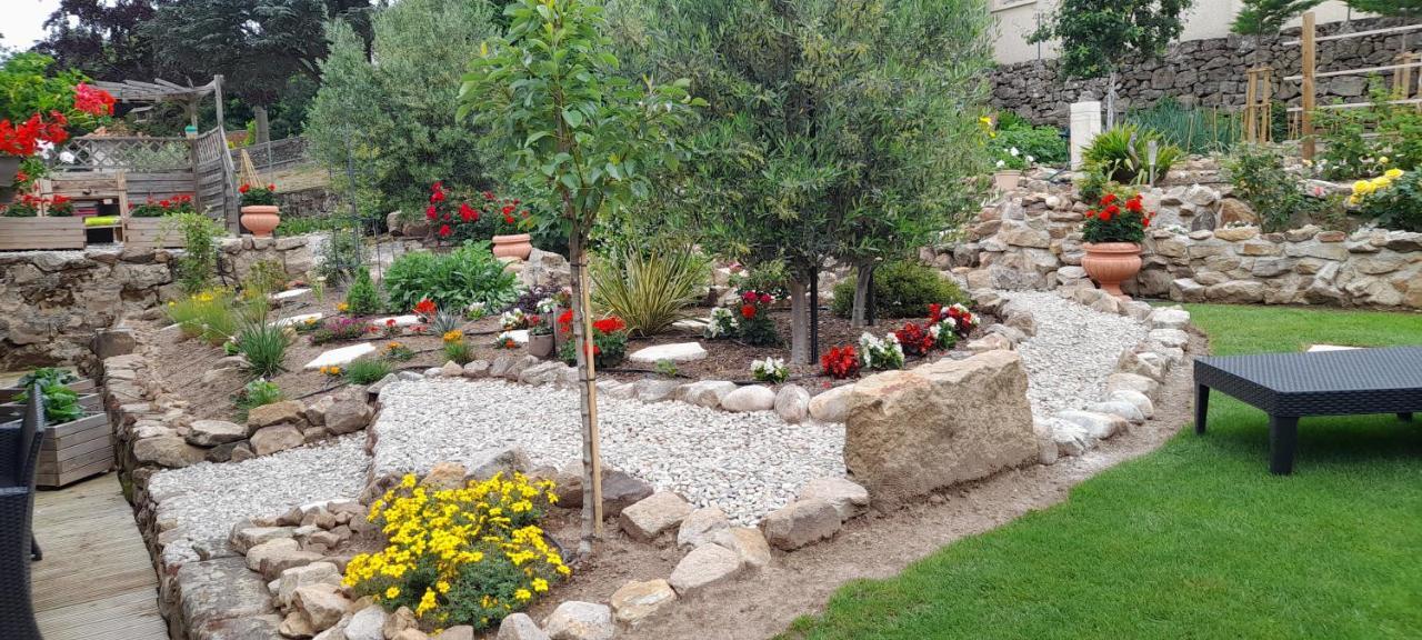 Kassanos "La Garenne" Bed & Breakfast Privas Bagian luar foto
